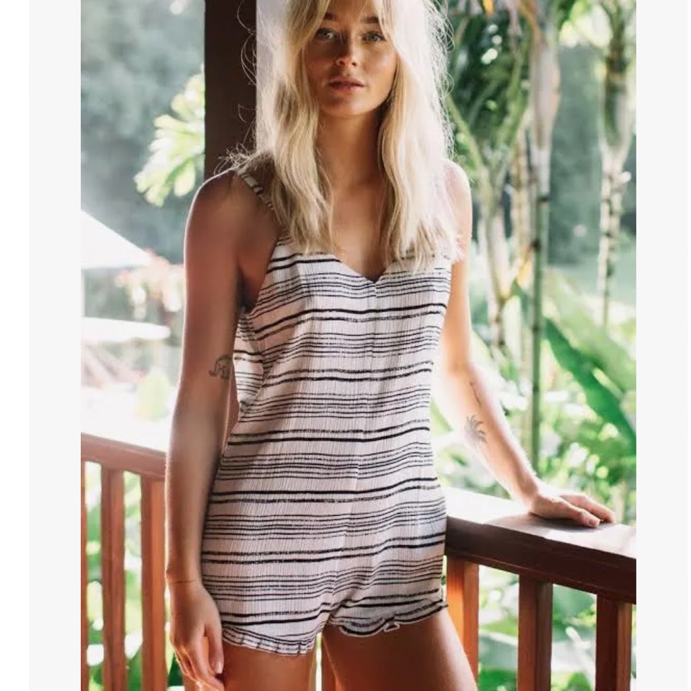 Spiritual Gangster Romper Striped Low Back Women’s Medium Boho White Black Strap